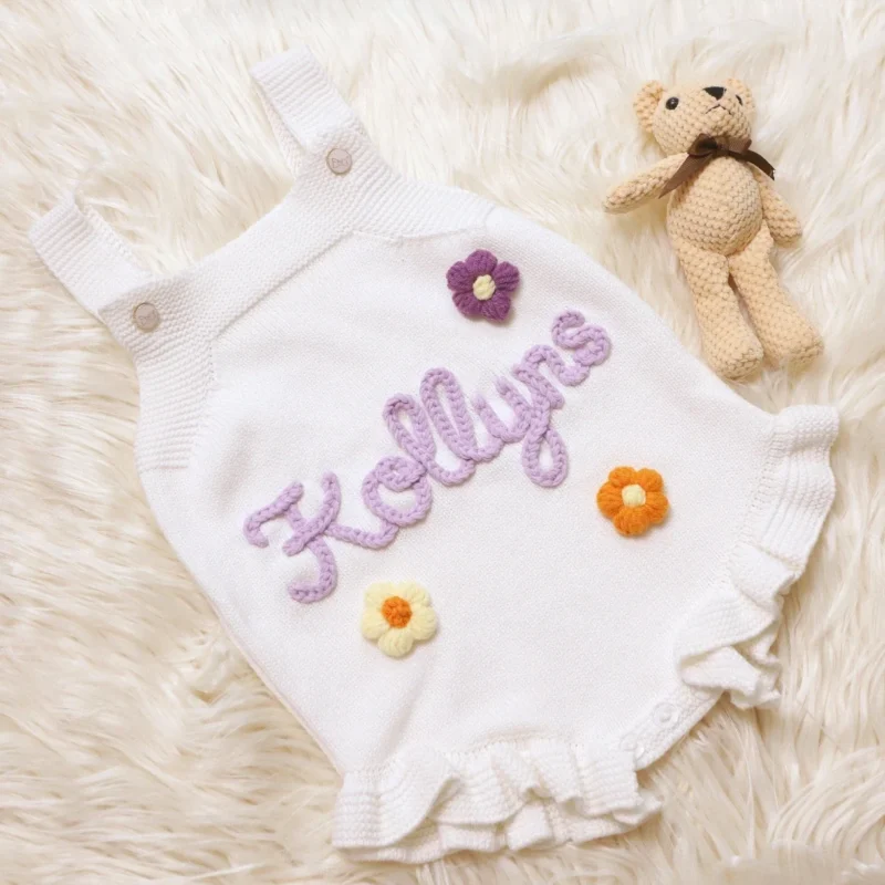 Personalized Baby Knit Bodysuit – Custom Name Romper (Newborn)