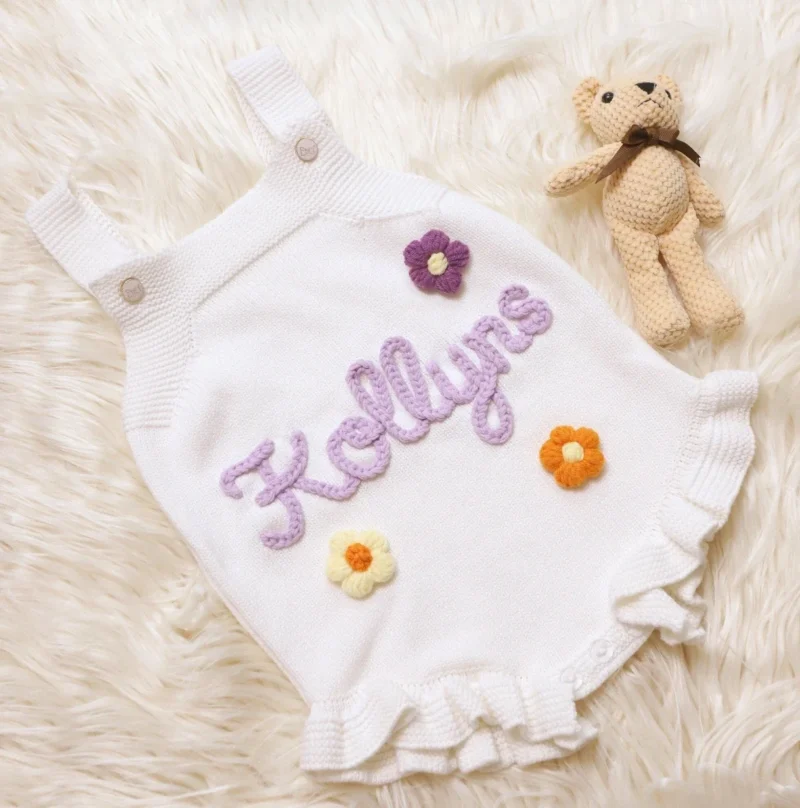 Personalized Baby Knit Bodysuit – Custom Name Romper (Newborn)